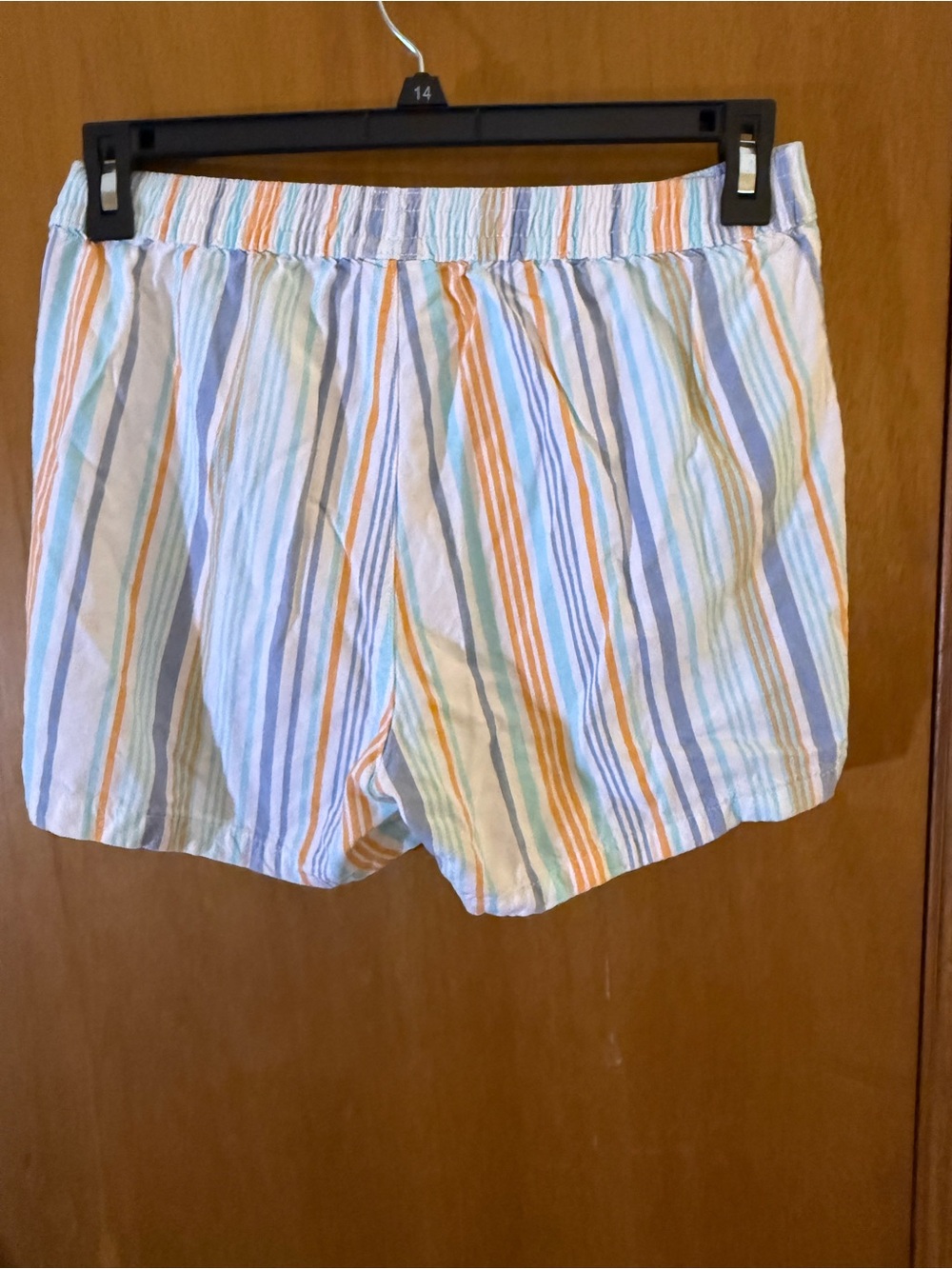 Serra Multicolor Striped Elastic-Waist Women’s Shorts - Picture 4 of 4